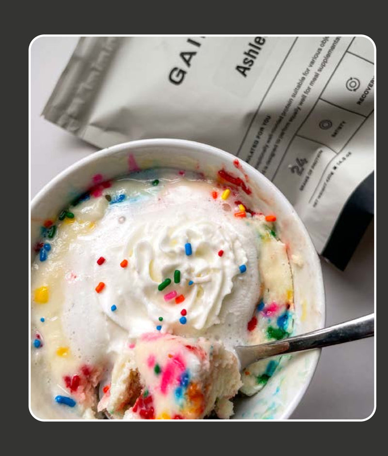 Single-Serving Funfetti Mug Cake